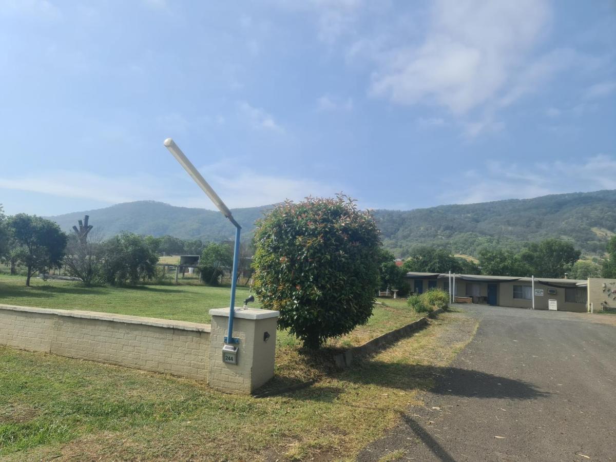 Valley View Motel Murrurundi Eksteriør billede